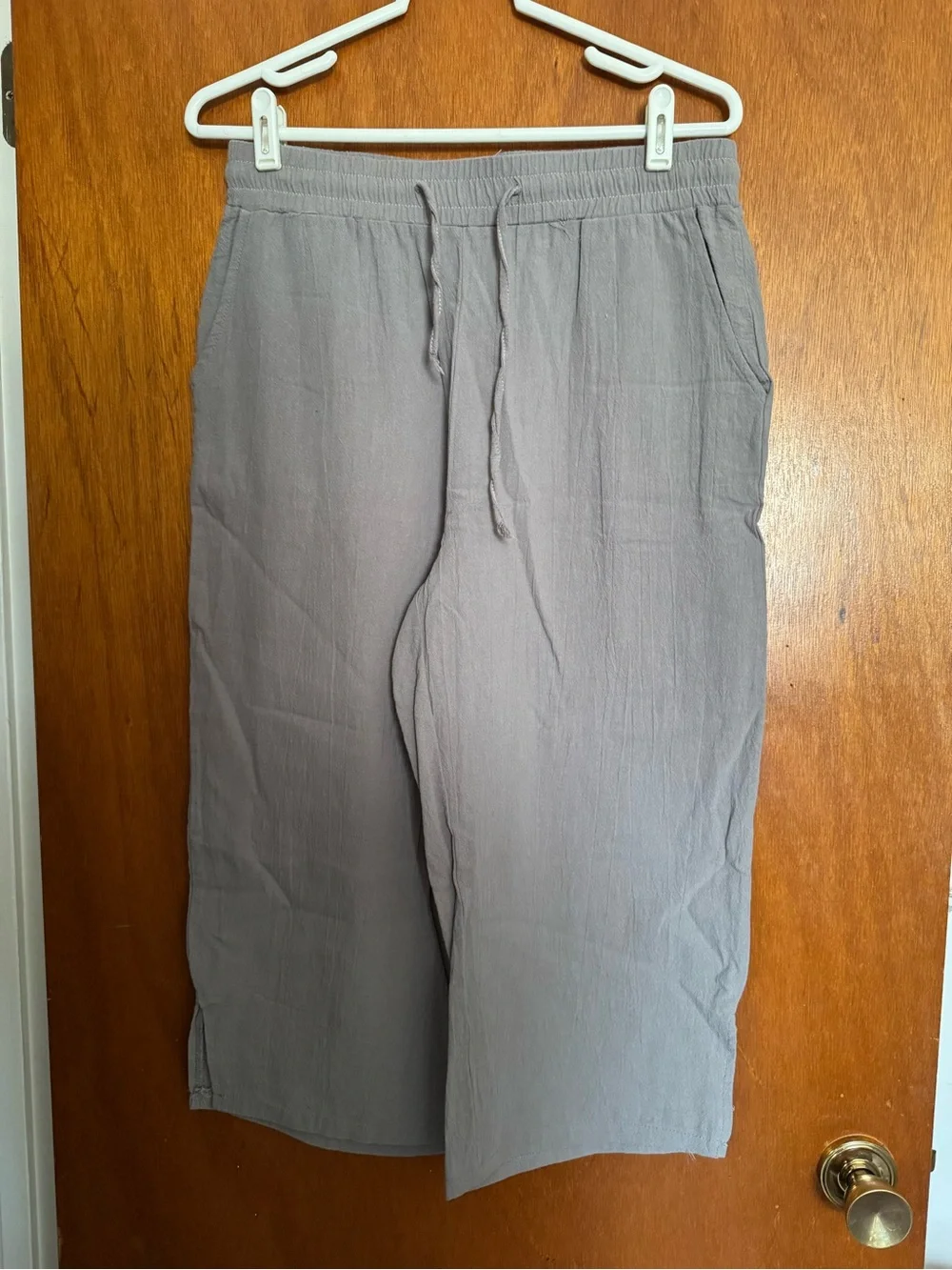 Men's Gray Elastic-Waist Drawstring Shorts
